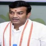 Whosever Stands Against India, Will be Killed in Encounter: UP Minister Referring to Munawwar Rana