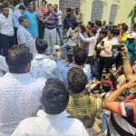 ABVP Storms Lucknow University, Threatens Professor for Allegedly ‘Disrespecting Hindu Deities’