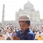 Four Tourists Booked for Offering Namaz at Shahi Mosque on Taj Mahal Premises
