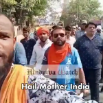 Hindu extremists attack Muslim shopkeepers for selling meat