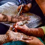 Saffron outfits ‘warn’ Muslims against applying ‘mehendi’ on Hindu women for ‘Karva Chauth’ ( Deccan Herald)