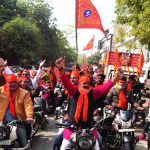 VHP to engage 50 lakh Hindus, reach out to 10K villages ( Indian Express )