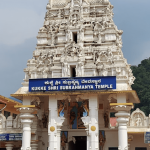 Karnataka: Hindutva groups erect poster demanding no non-Hindu traders near temple premises ( Siasat )