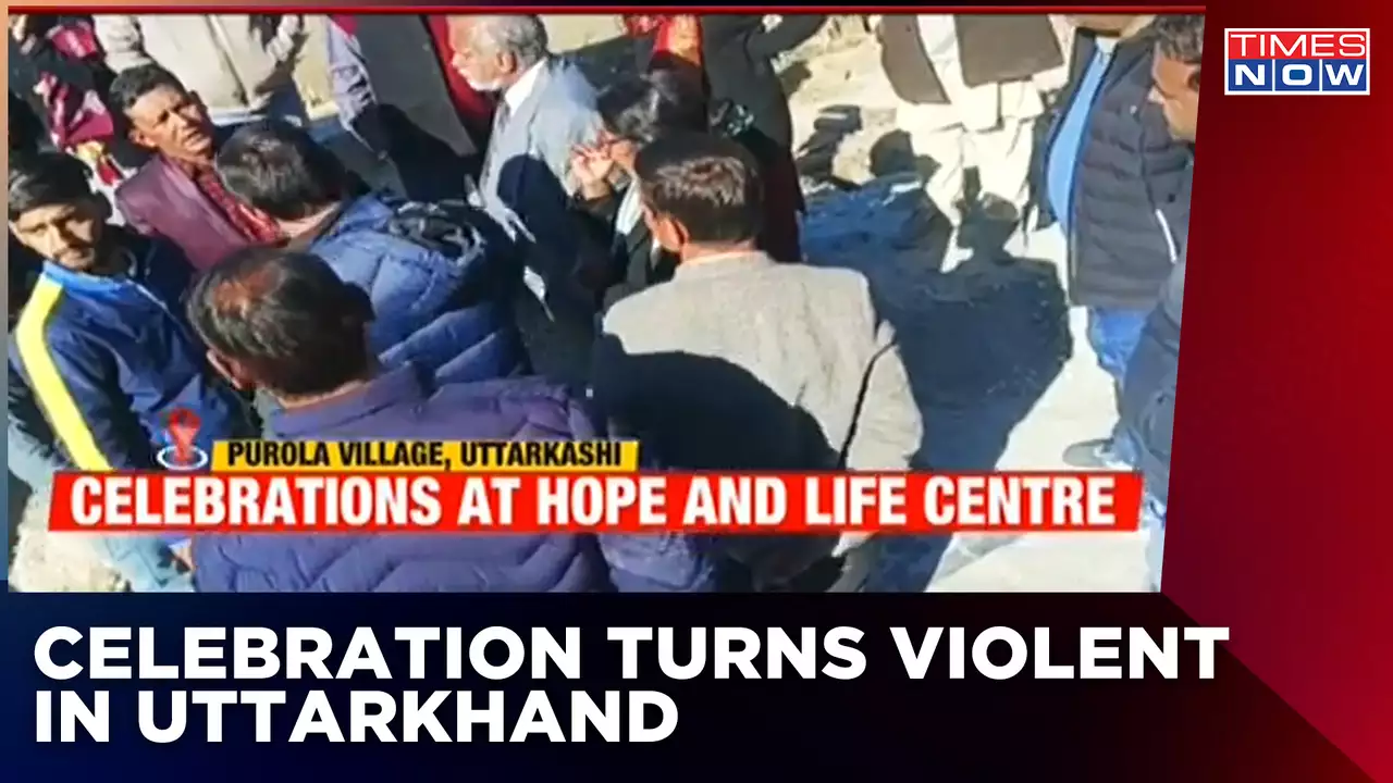 Christian missionaries attacked by mob in Uttarakhand ( Times of India )