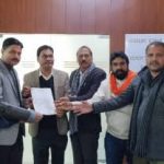 Gurugram: VHP submits memorandum against offering namaz in open ( Muslim Mirror)