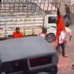 Hindu extremists resort to violence; target a Muslim locality in Vadodara