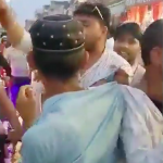 Muslim madrassa students beaten by Hindu extremists