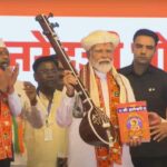 Modi prejudice flows unchecked: Prime Minister fires ‘Babri lock’ salvo, EC silent (Telegraph India)