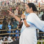 Vishva Hindu Parishad plans monks’ rally in Calcutta against Mamata Banerjee (Telegraph India)