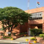 Government relying on ‘copy-paste’ arguments to oppose bail in UAPA cases: Jammu and Kashmir HC (Scroll)